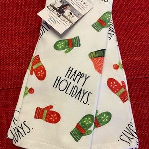 ✨🆕✨ 🎄🧤RAE DUNN: CHRISTMAS “Gloves/Mittens” Dish Towel Set of 2 🎄🧤
